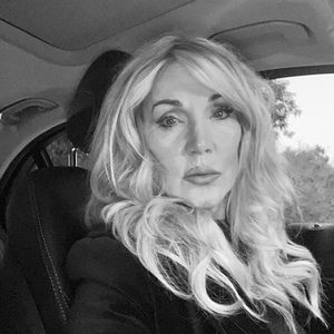 Meet your Posher, Carol